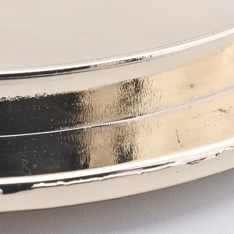glass jar metal lid