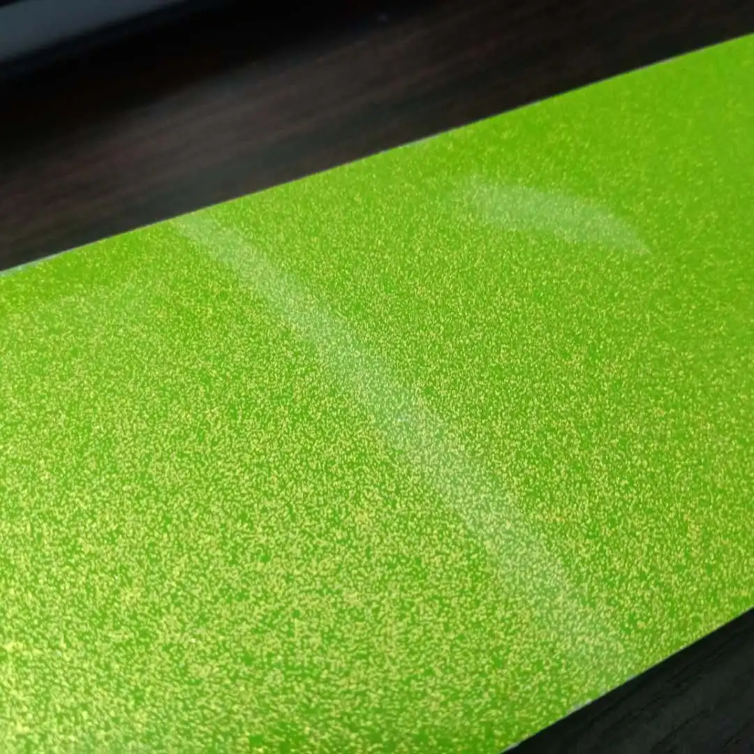 绿色高光泽闪耀纯色 pvc 箔用于塑料板层压