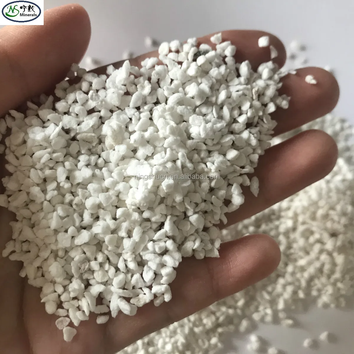 1-3mm Expanded Perlite.jpg