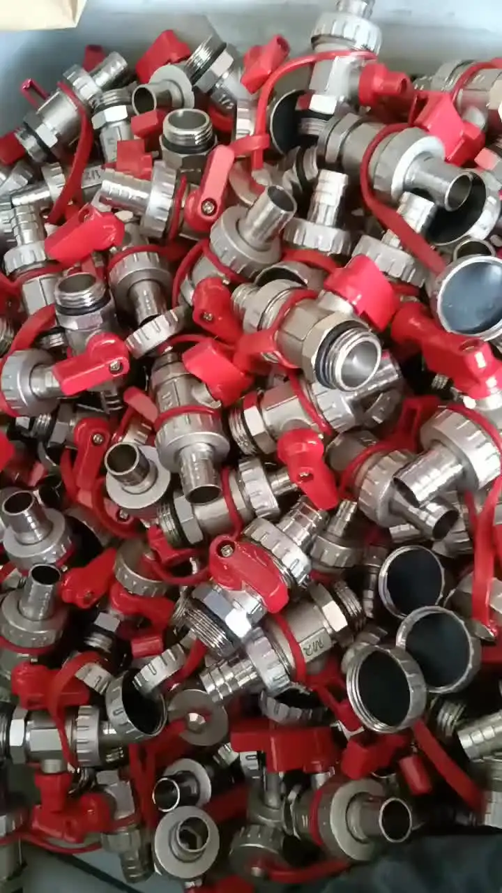 ユニオンキャップチェーン付き真ちゅう製ボイラードレンガス