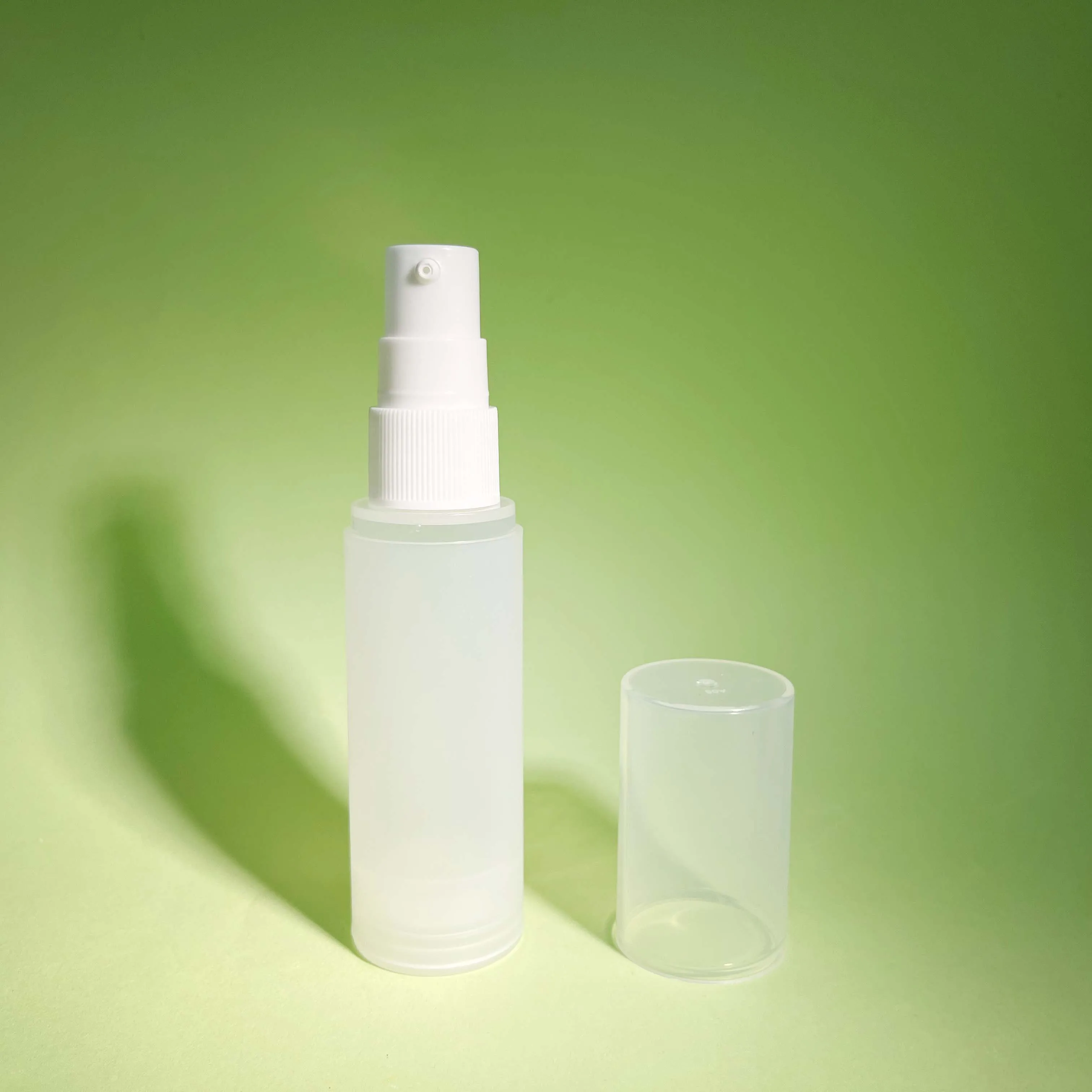 product customize hot sale froeted translucent plastic lotion airless bottle with full cover lotion face cream gel vacuum bottle-30