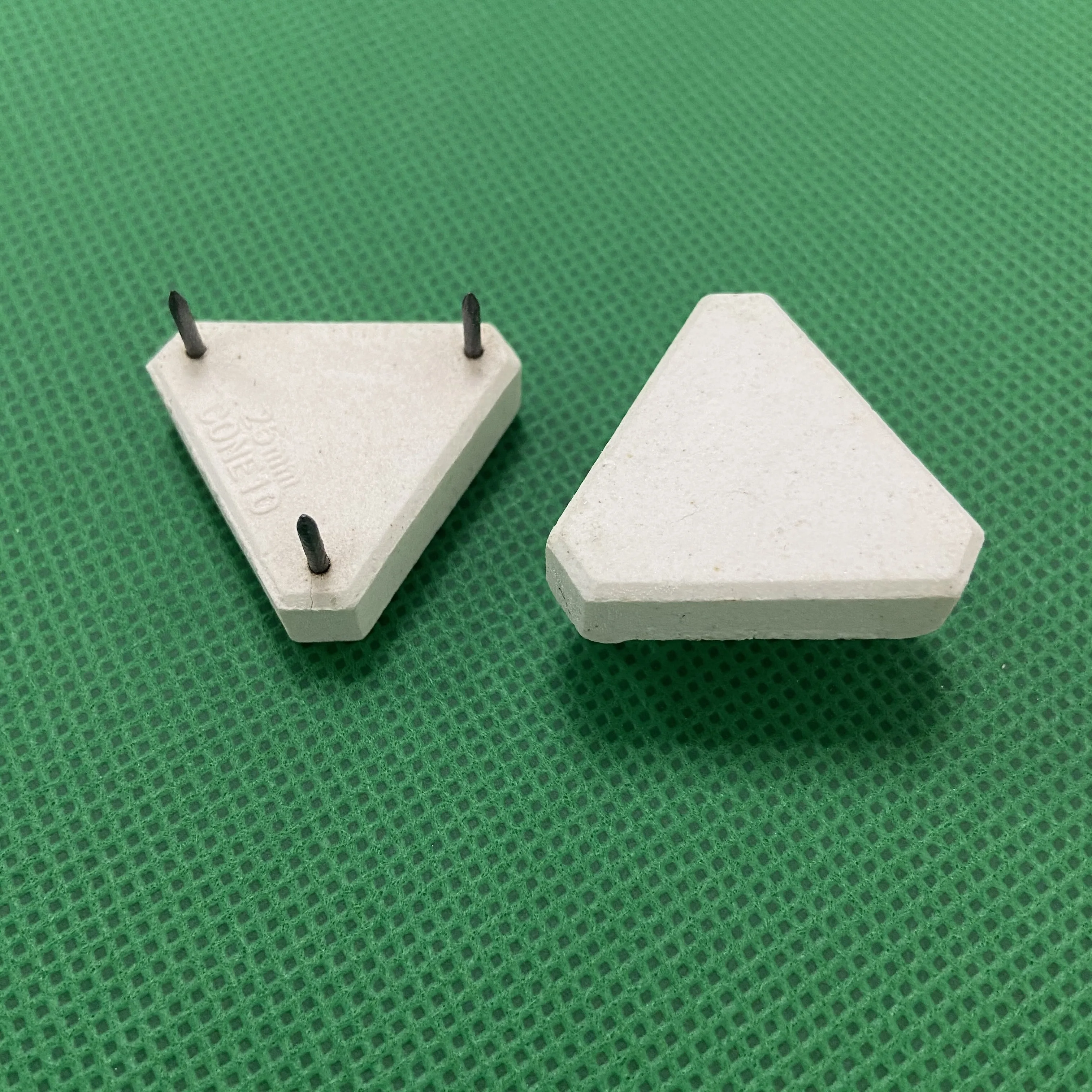 Ceramic Kiln Stilts And Support For Kiln Furniture Buy Ceramic Kiln