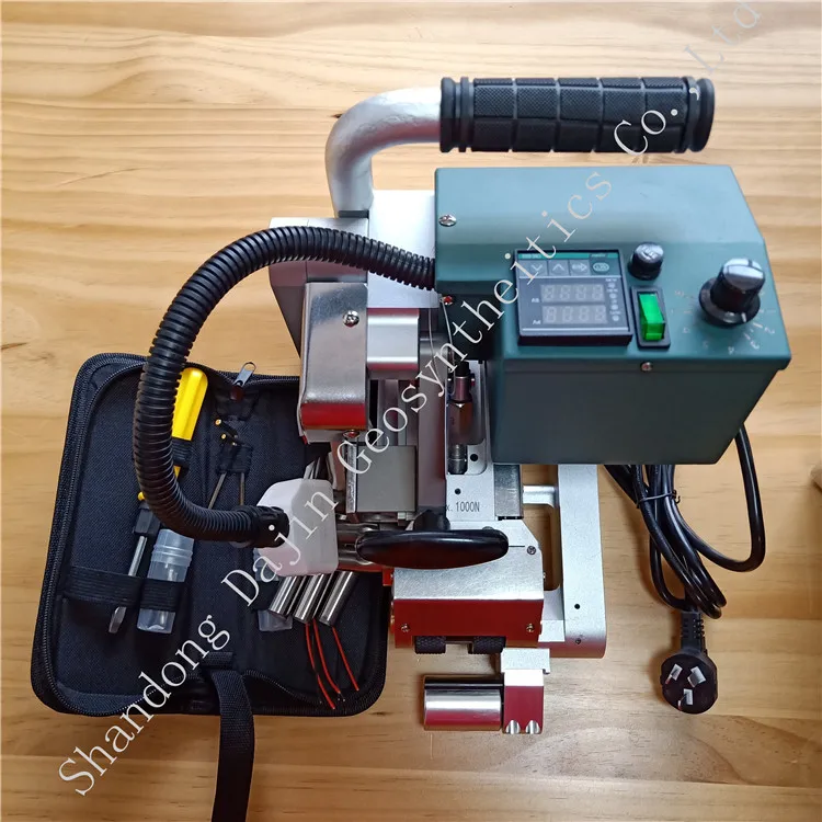 geomembrane welding machine