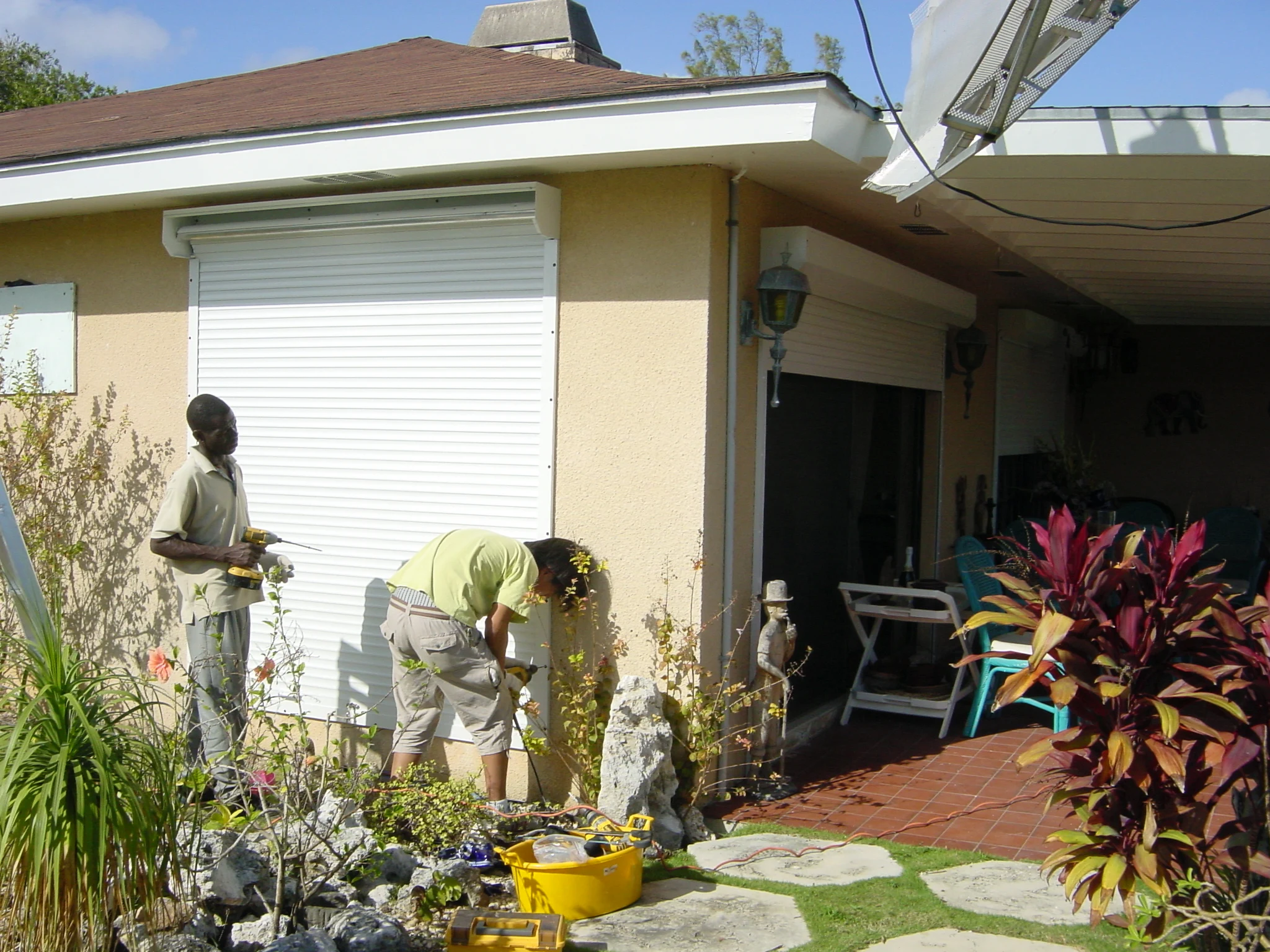 Customized Aluminium Door Accessories Roller Shutter 55mm Aluminum Roller Shutter Slat Sale