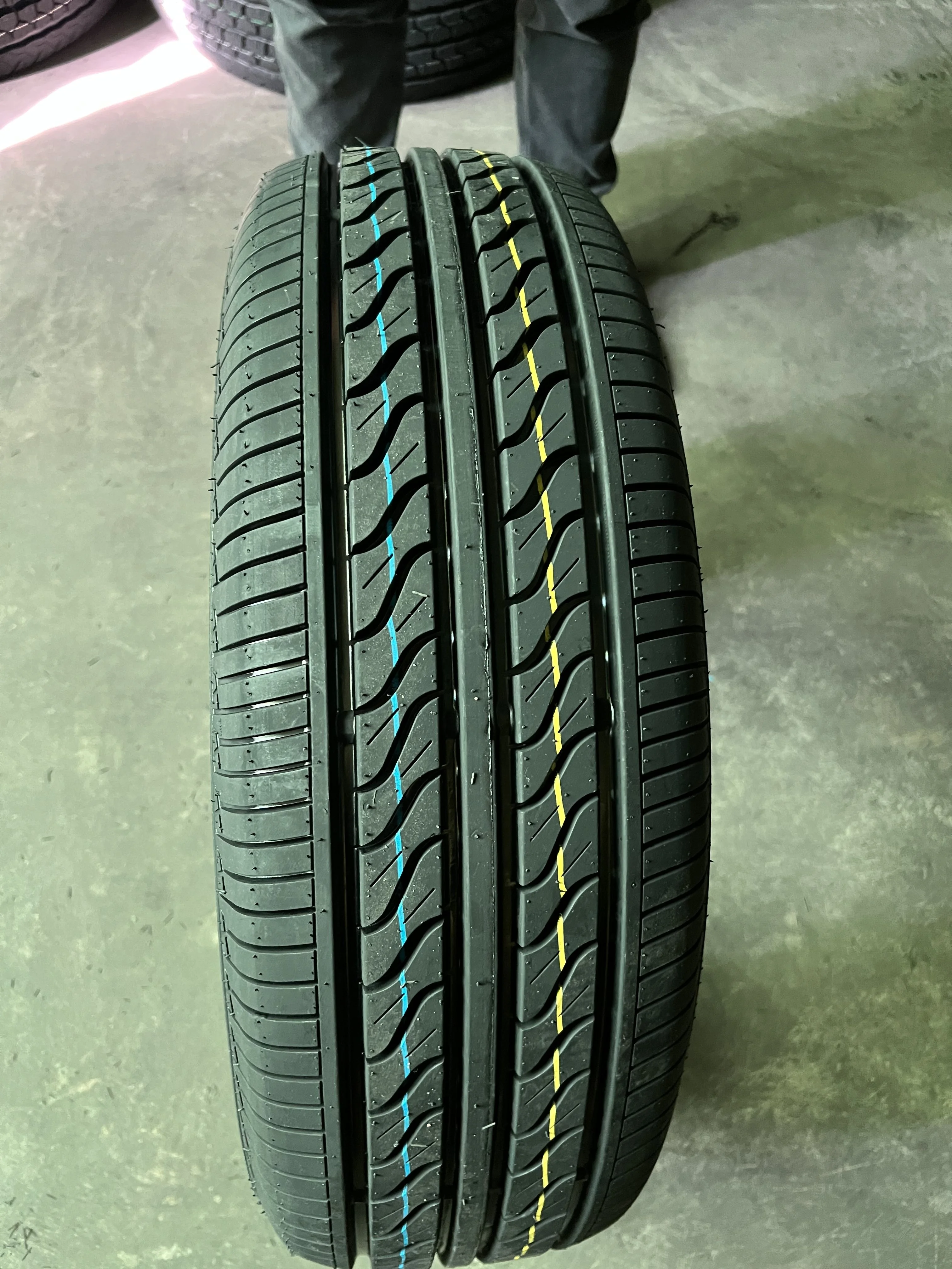 Factory Wholesale All Size 185/65r15 195/65r15 185/60r14 205/55r16 175/70r14lt Passenger Car
