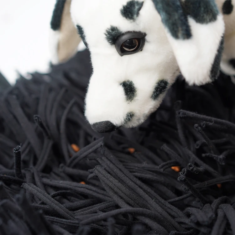 180cm Dog Snuffle Mat Scratch Resistant Machine Washable 4