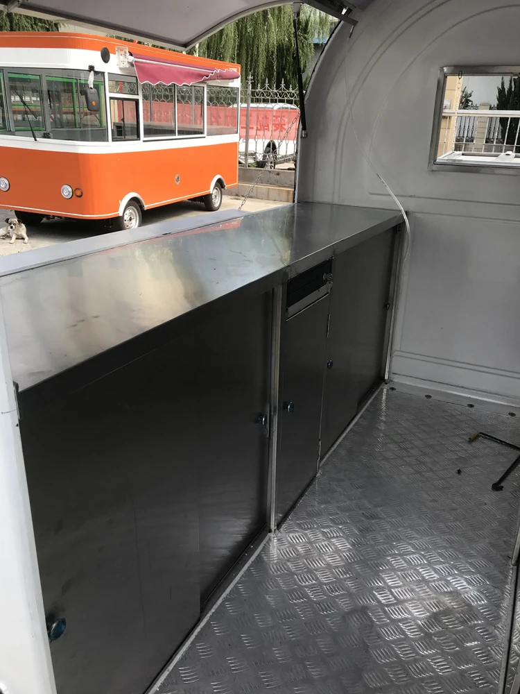 Food trailer  (17).jpg