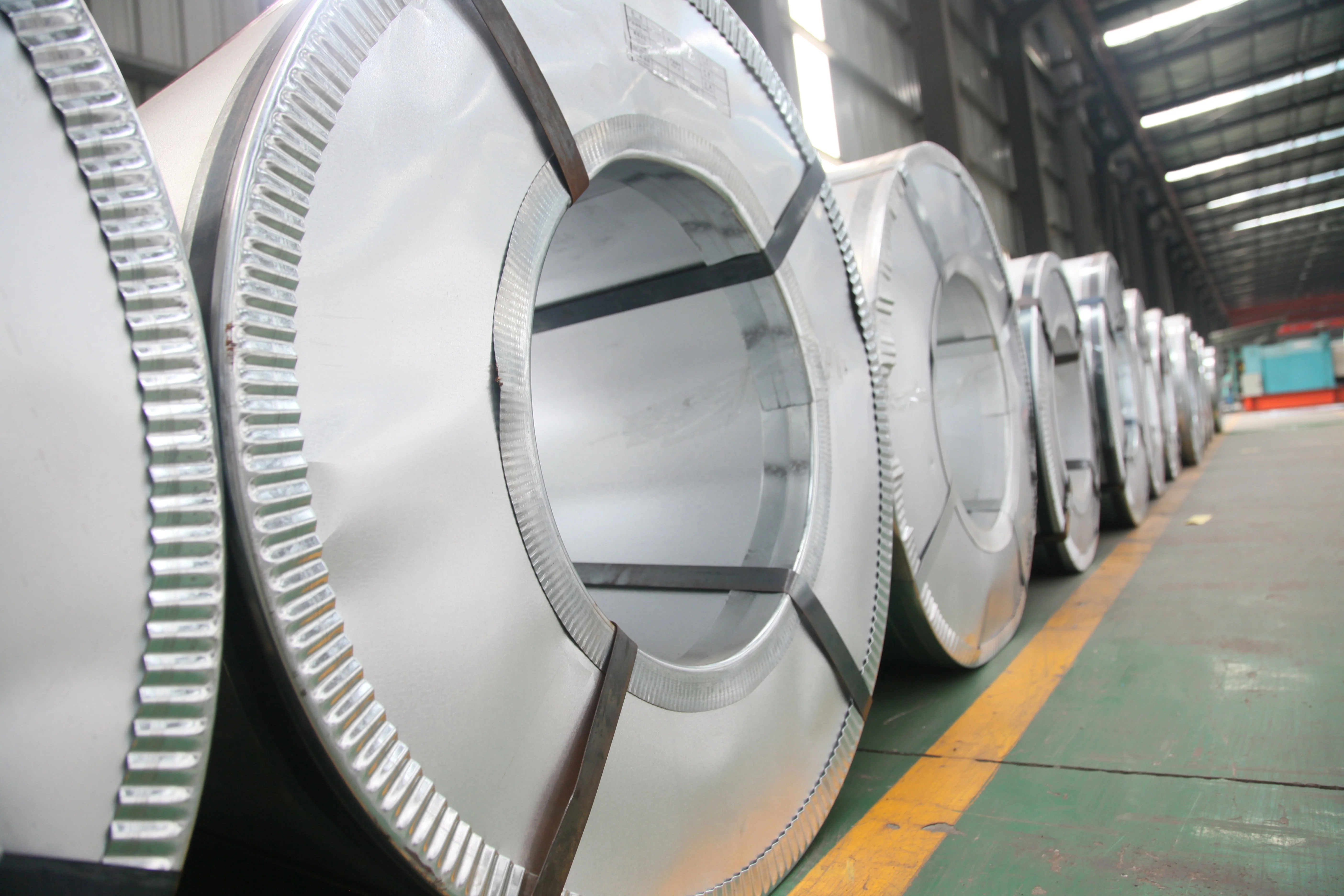 镀锌彩色屋面钢浪板/板材屋面出售