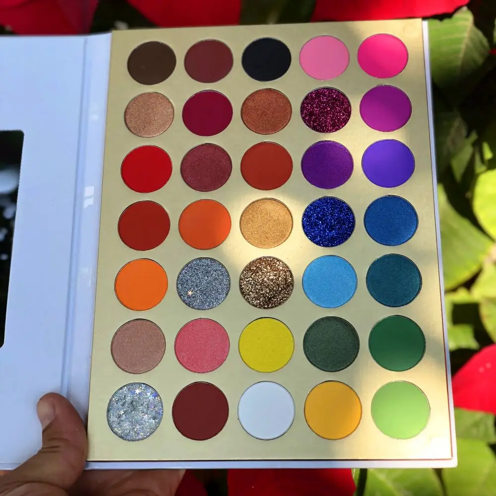 35 eyeshdow palette23.jpg