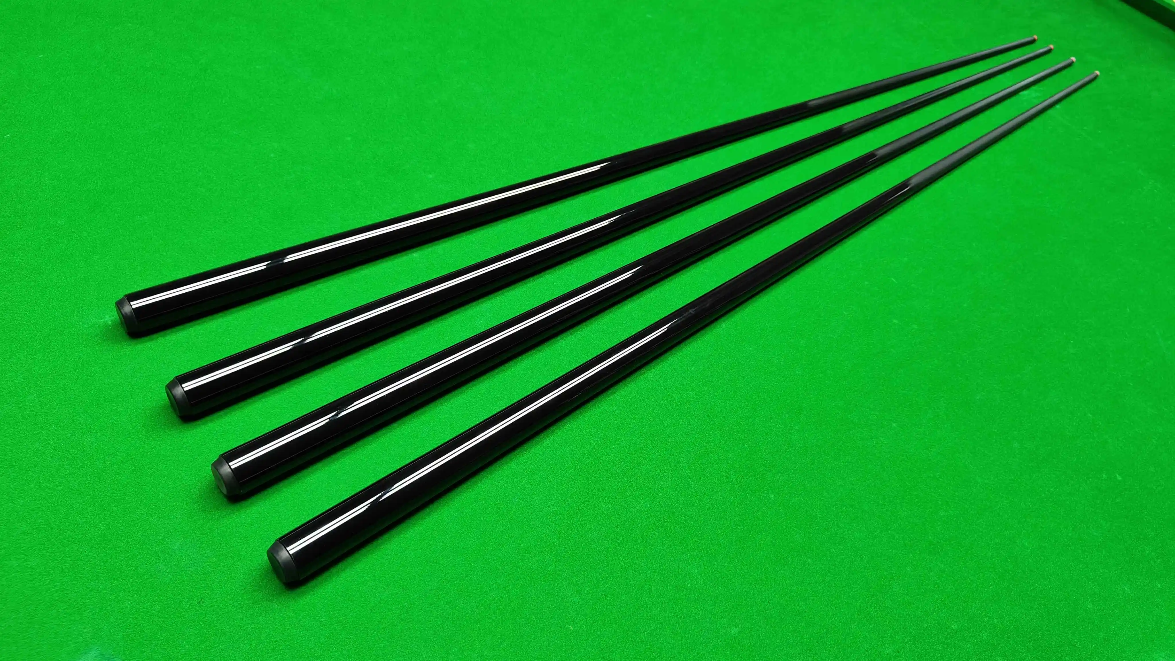 Wholesale Customizable Carbon Fibre Billiard Cue Shaft Straightless