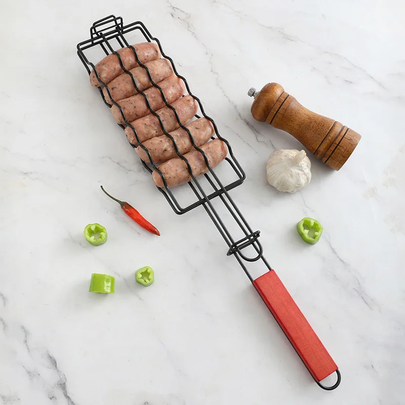 Outdoor Wooden Handle Metal Grill Basket Non-Stick Hot Dog Sausage Grilling Net Multi-Functional Camping BBQ Tool details