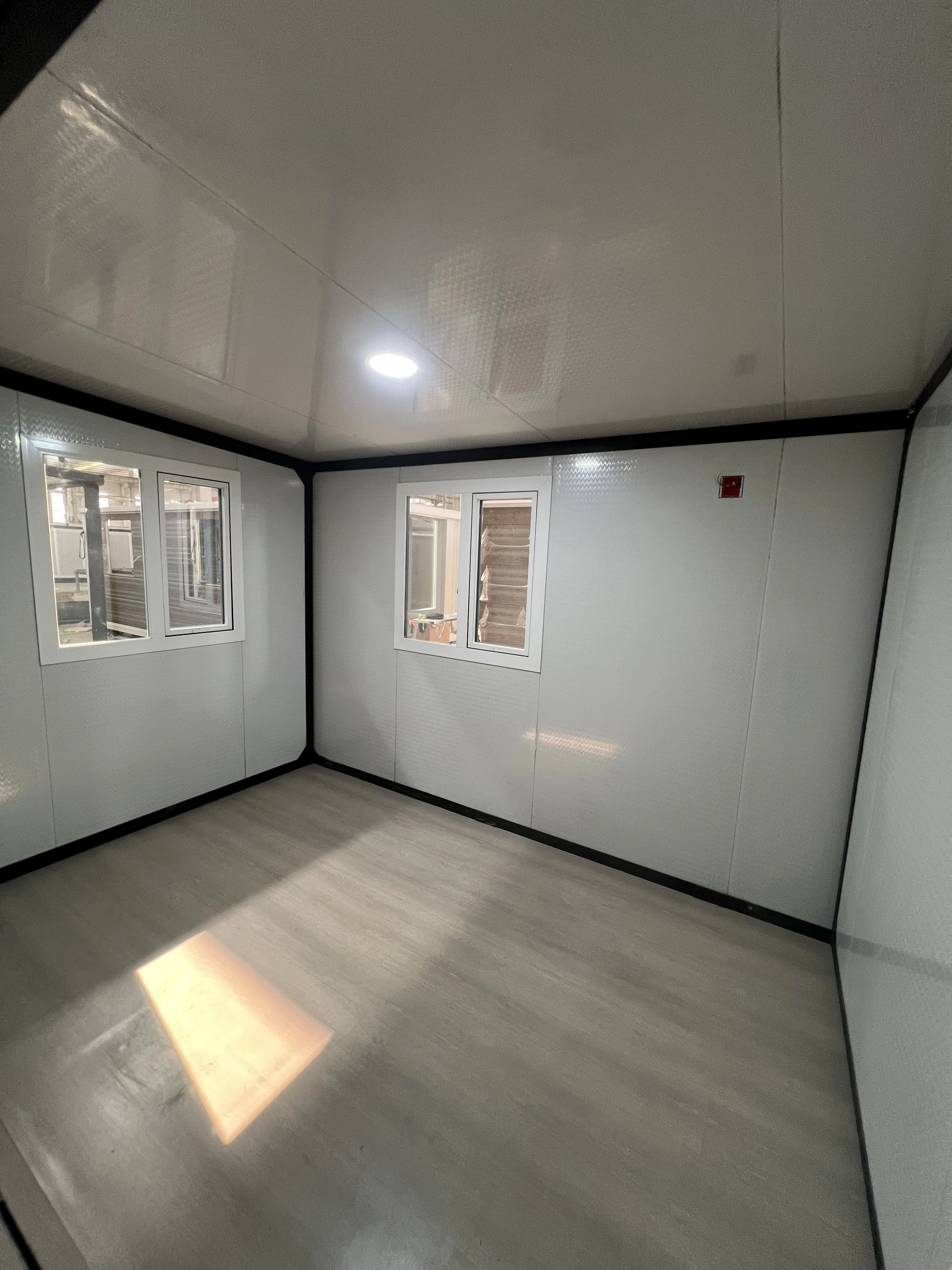 product custom sized luxury villa residential container stainless steel expandable prefabricated container house-6