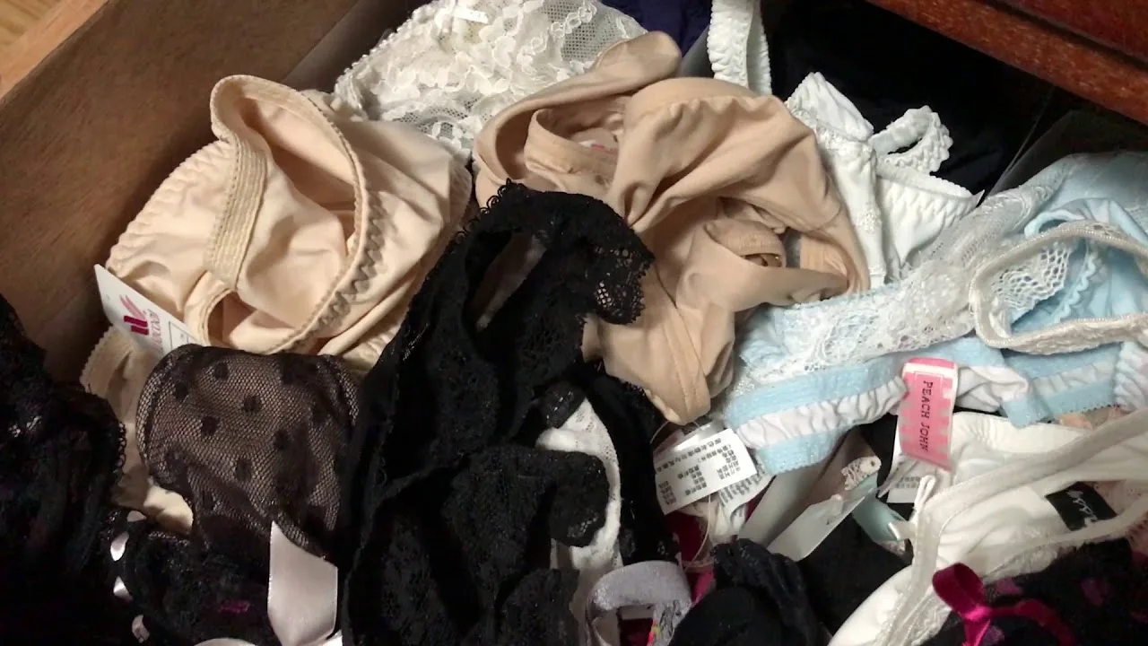 Продать использованные. Lingerie Drawer Raid.