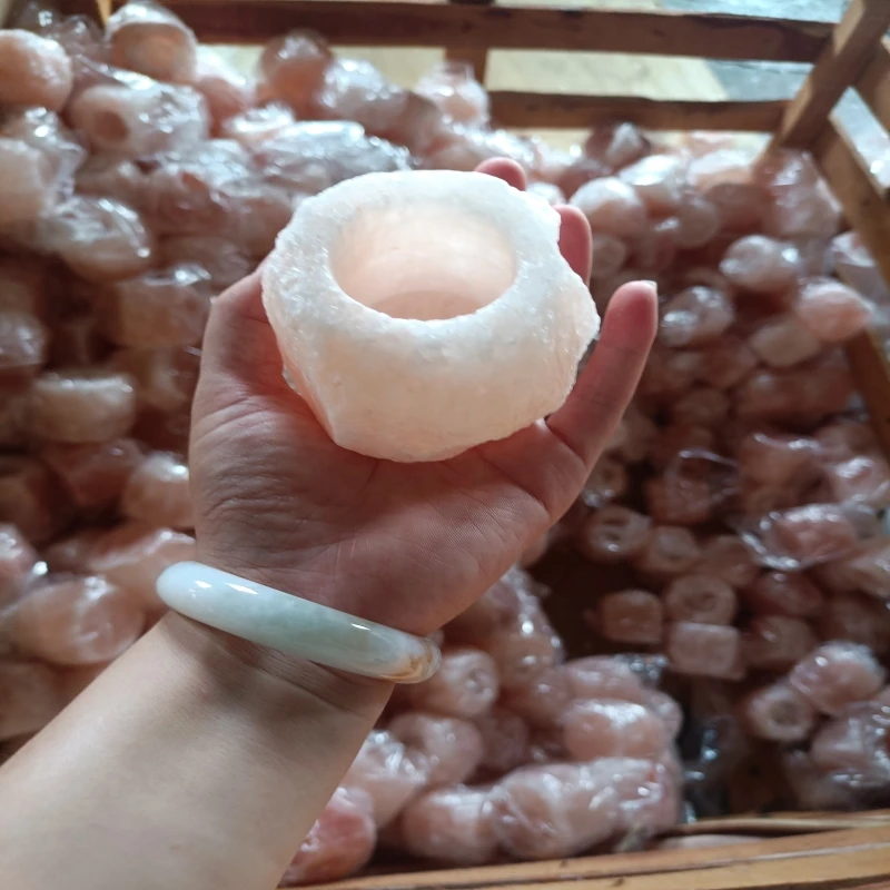 Hot Sale Himalayan Natural Crystal Candle Holder High Quality Candle Holders Rock Salt Natural Himalaya Salts Candle Lamps supplier