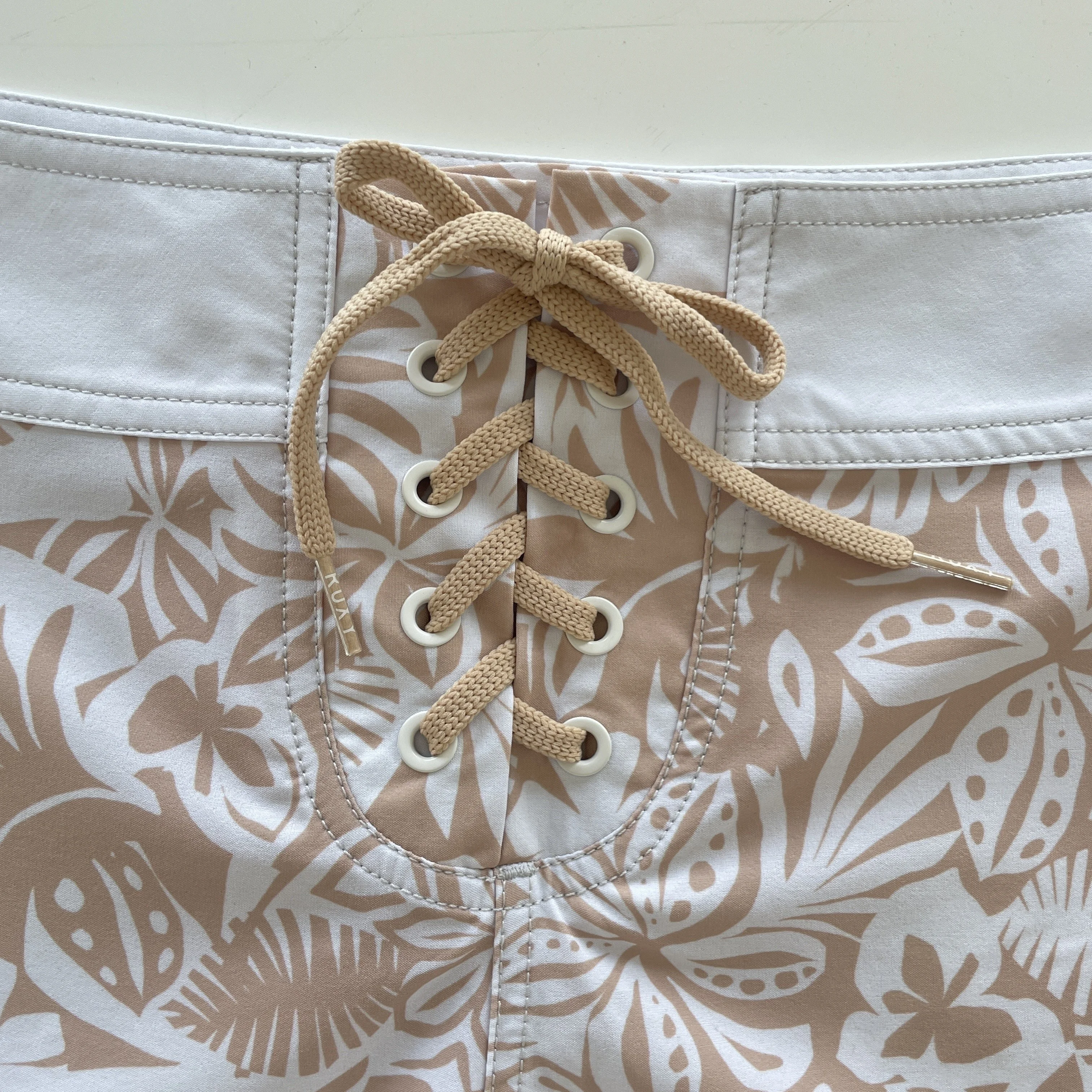Women Sports Shorts - Gym Pants, Quick Dry Active Wear, Essentials, Summer Beachwear, Vintage Style details