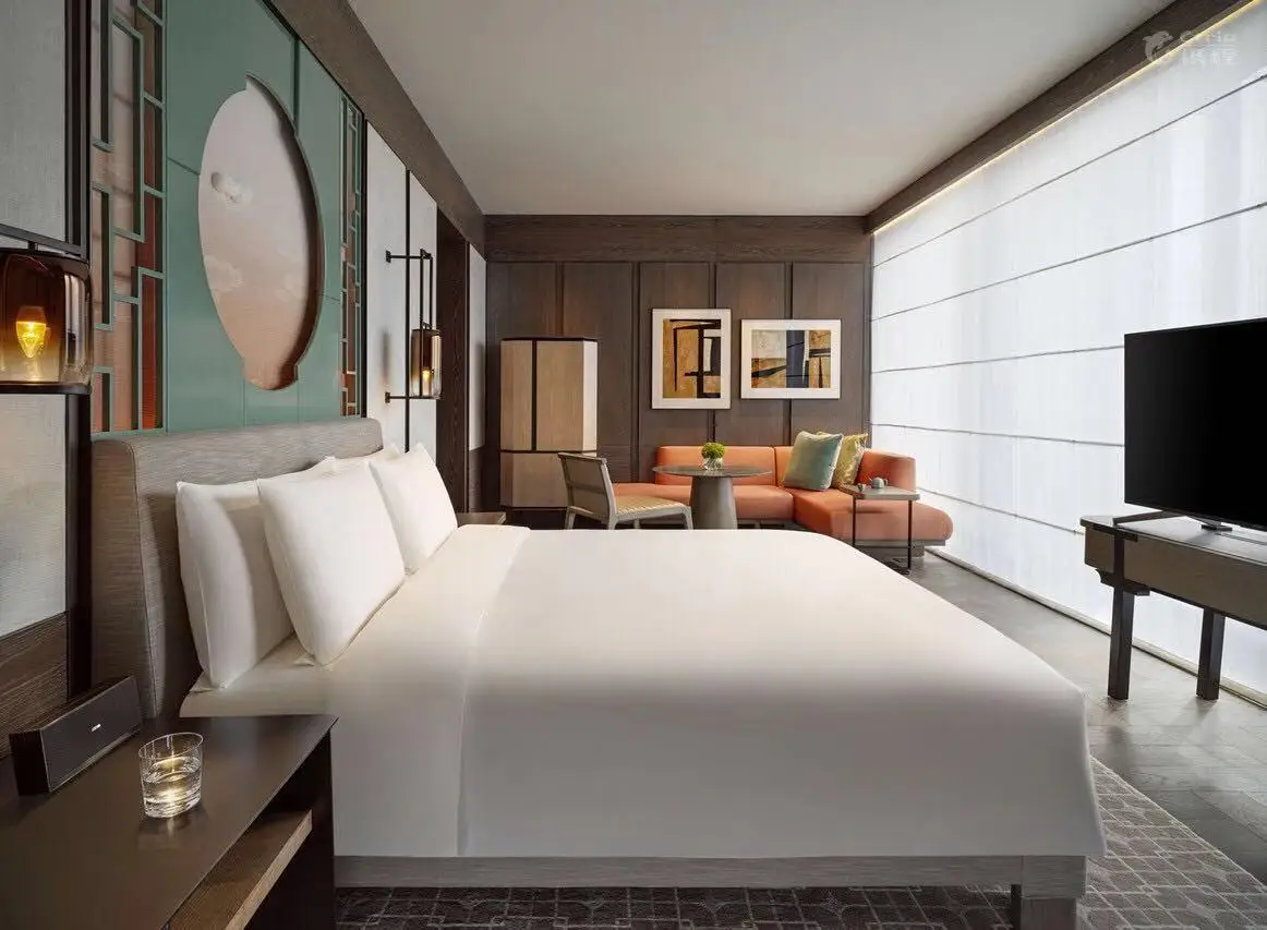 定制希尔顿设计酒店家具和现代木制酒店卧室家具套装