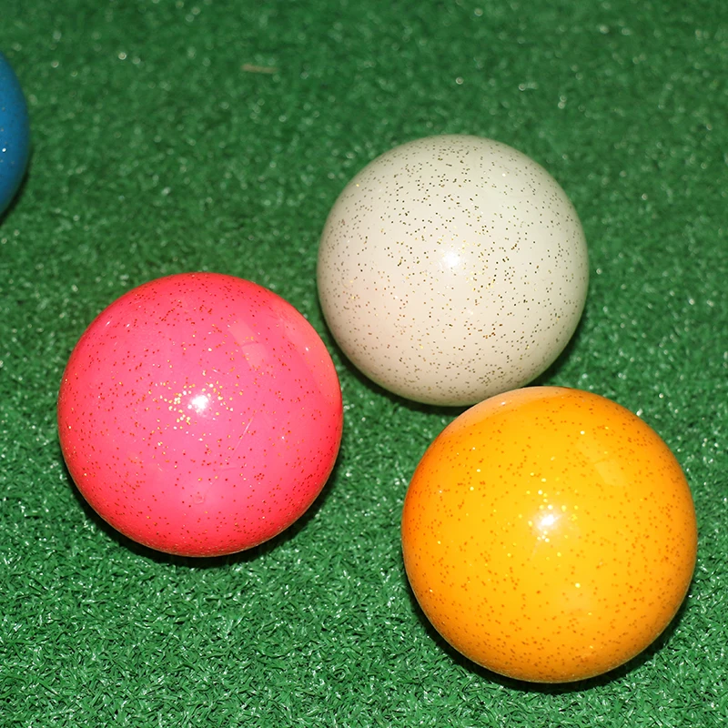 色彩缤纷的花园高尔夫球练习教练高尔夫训练辅助高尔夫公园球