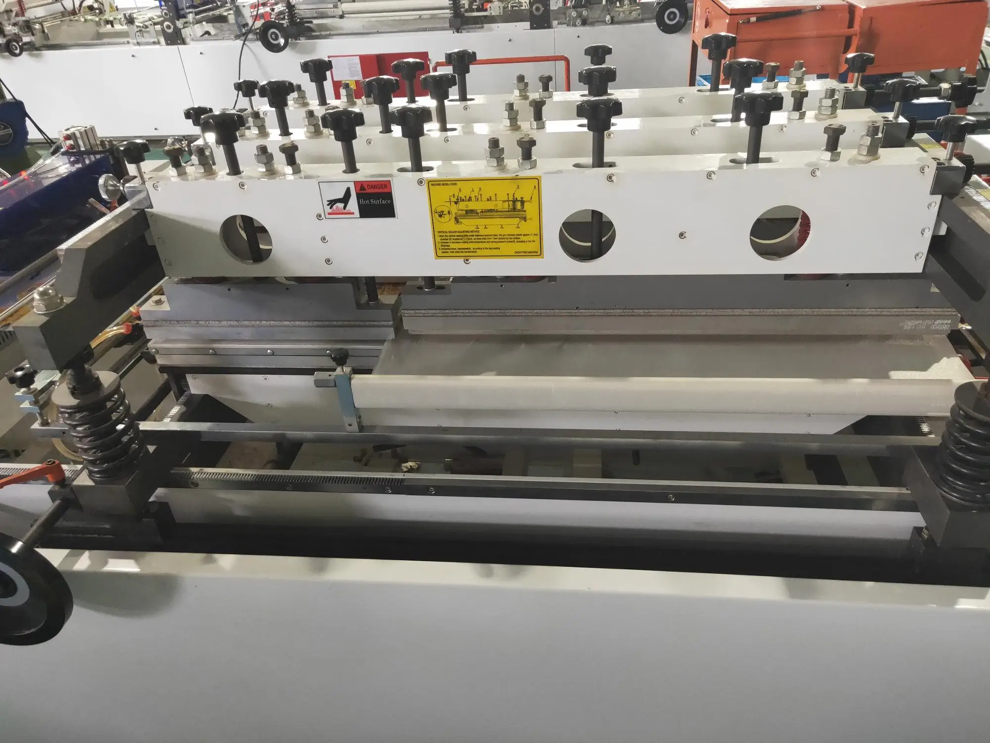 horizontal sealing2c.jpg