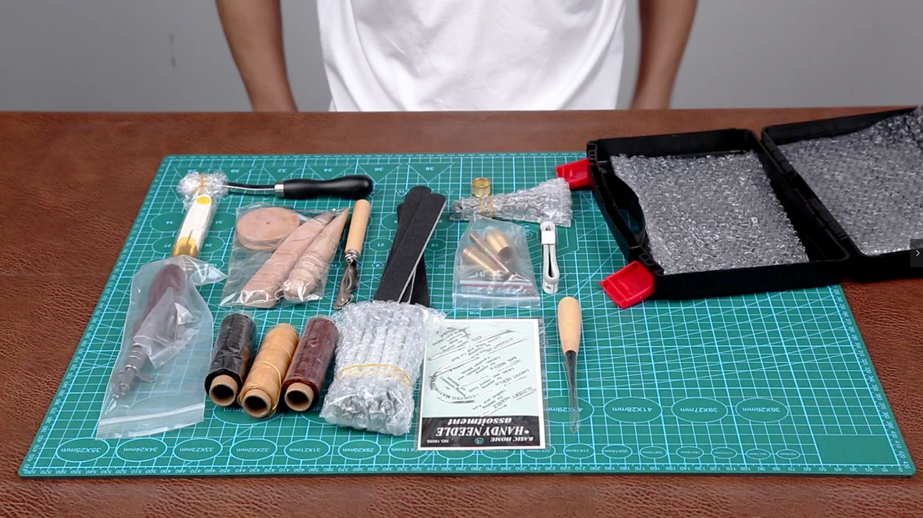 L3 59 Pcs/set Leather Crafting Tools Handmade Leather Sewing Set