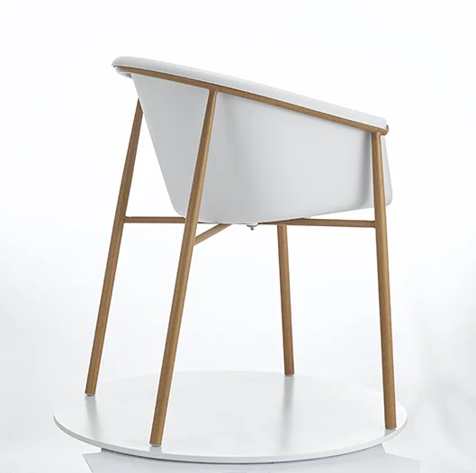 Modern cheap price simple PP white top solid metal leg wholesale plastic dining chair