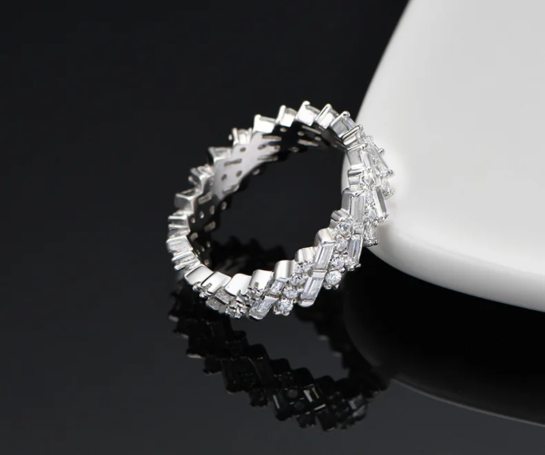 2025 Summer New Jewelry S925 Sterling Silver Rectangular Lab Diamond Ring High-End Fine Gemstone Rings for Women