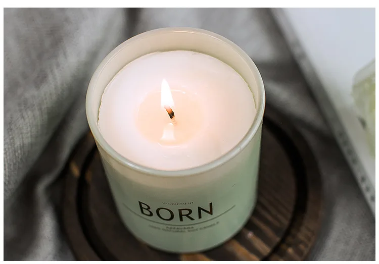 Natural Soy Wax 100% Cotton Wick Scented Candle Gift Set with luxury white Jar