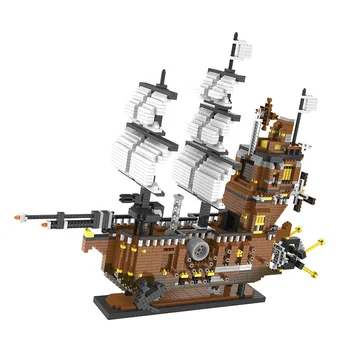 bateau pirate jouet