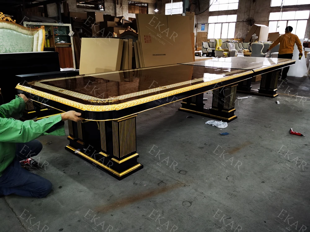 Luxury Long Dining Table Classic Italian High Gloss Wood 8 Seater