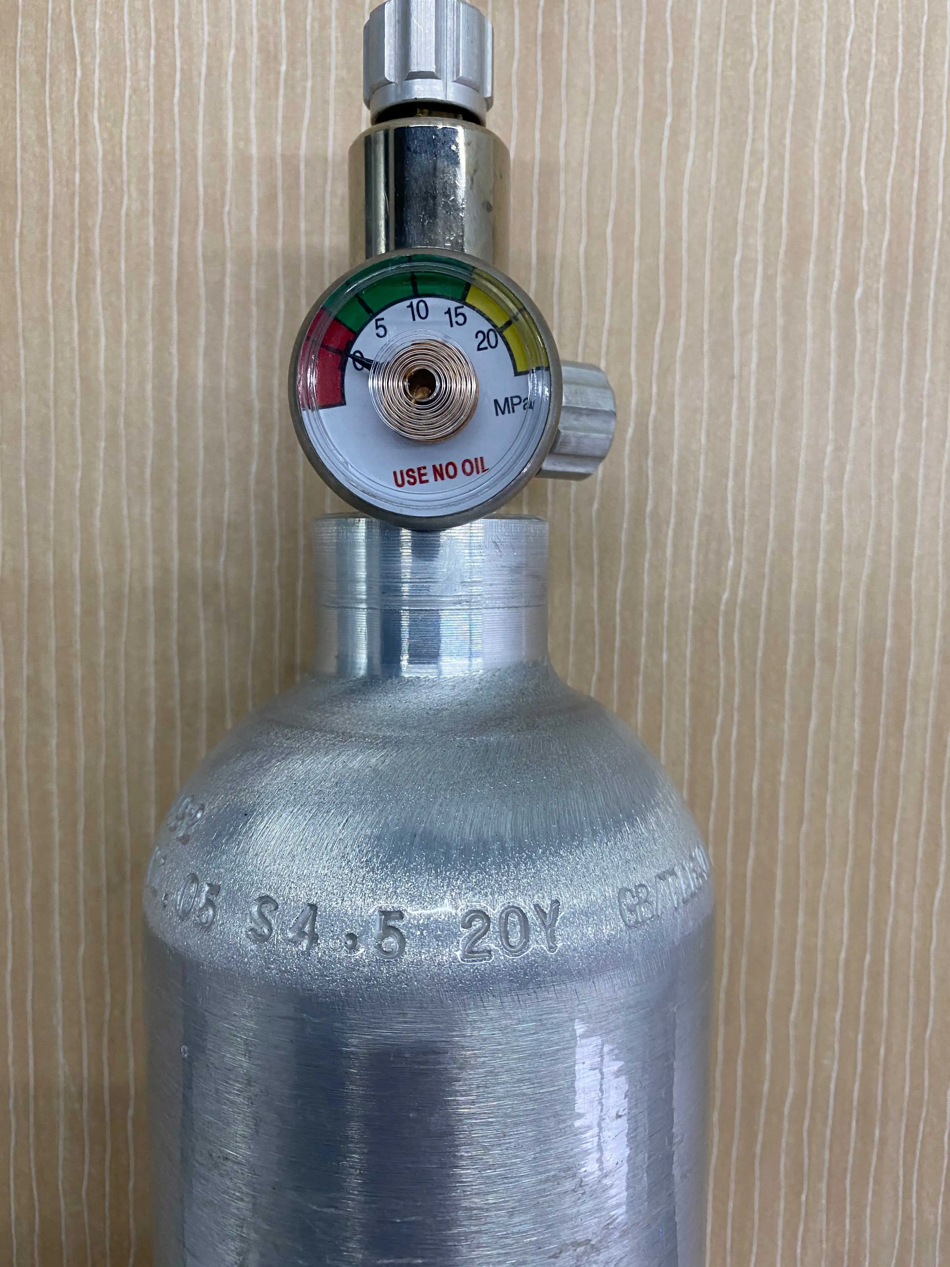 10l 高压氦气气瓶