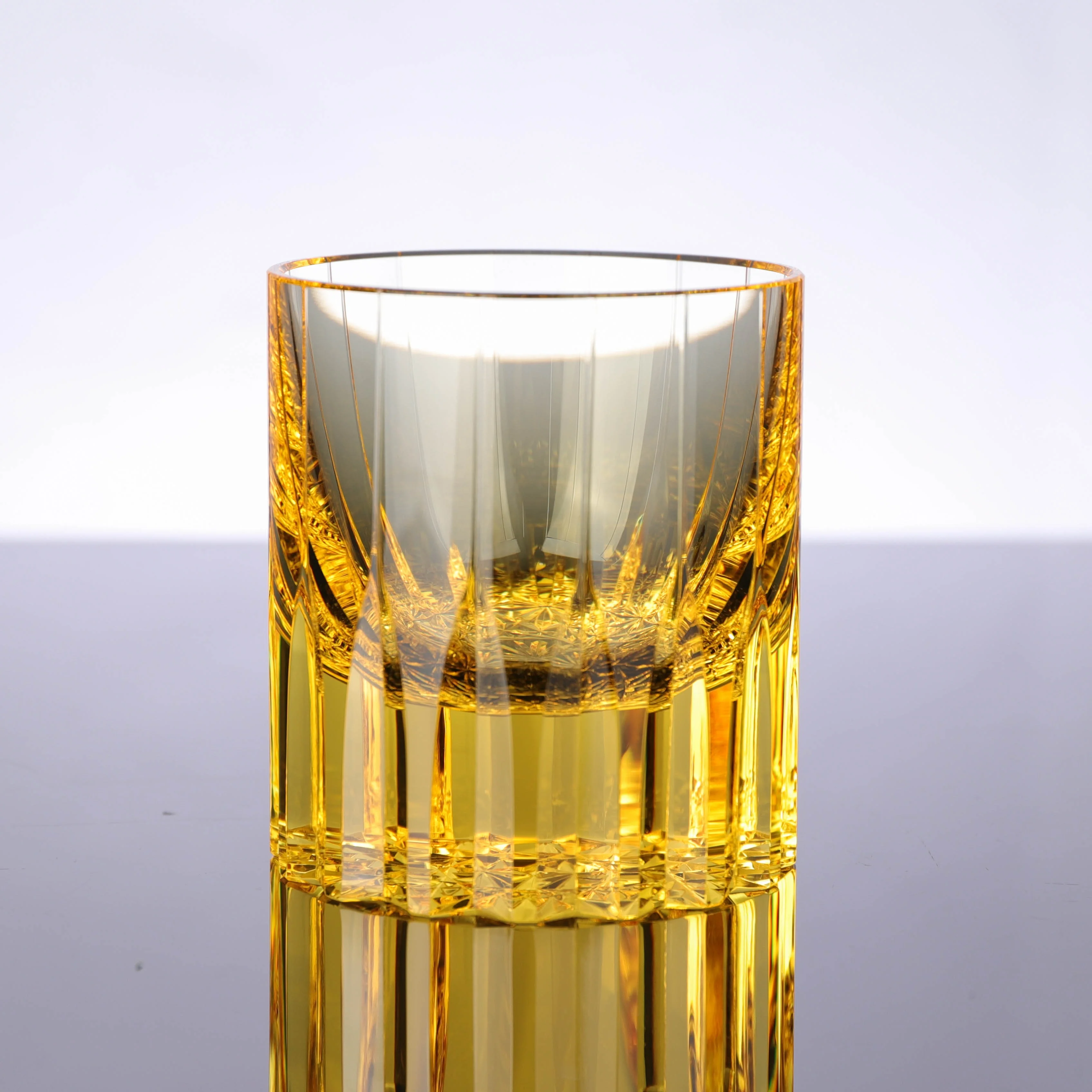 produit 2023 nouveau design tasses à whisky en cristal de luxe colorées cadeau de retour pour mariage et baby shower-31