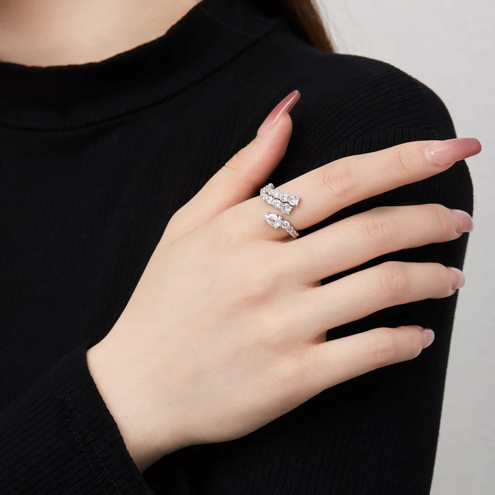 S925 Sterling Silver Niche Ins Fashion Light Luxury Ring for Women Snake-Shaped Wrapped Lab Diamond Rattan Man Silver Ring
