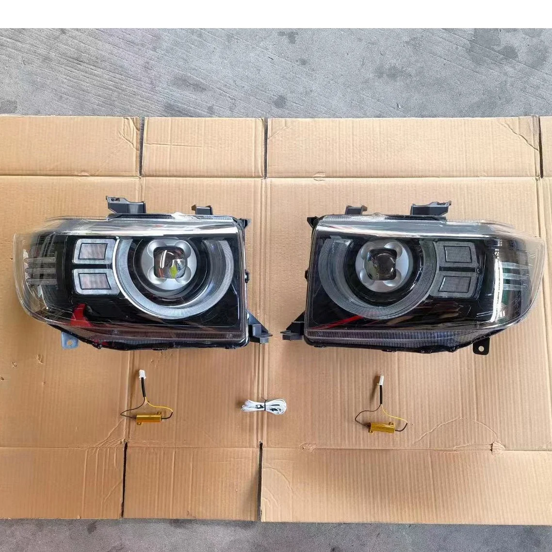 Land Cruiser 79 Series Headlight For Fj76 Fj79 Lc76 Lc79 Headlights Buy Front Headlight For