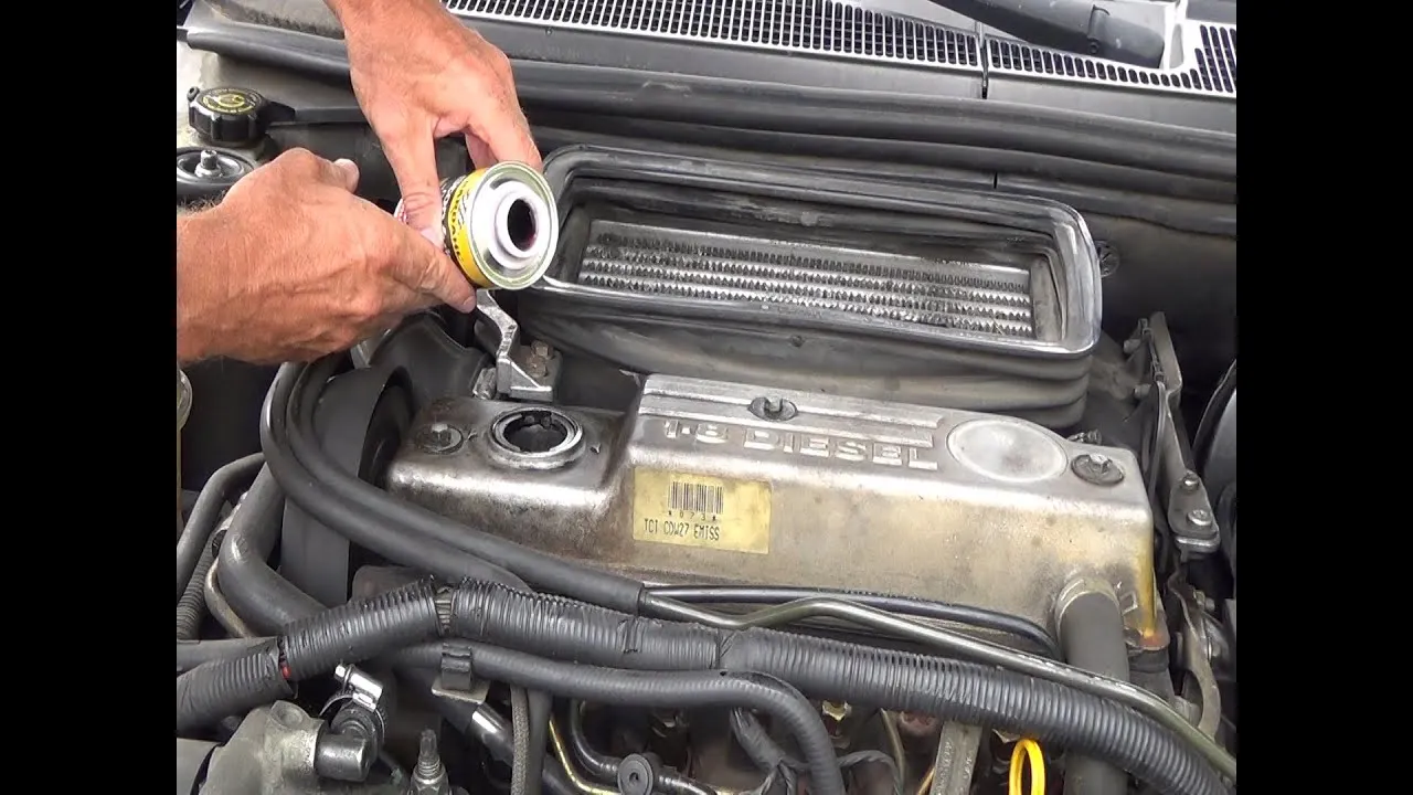 Automotive Engine Leak Stopper 354ml bottle