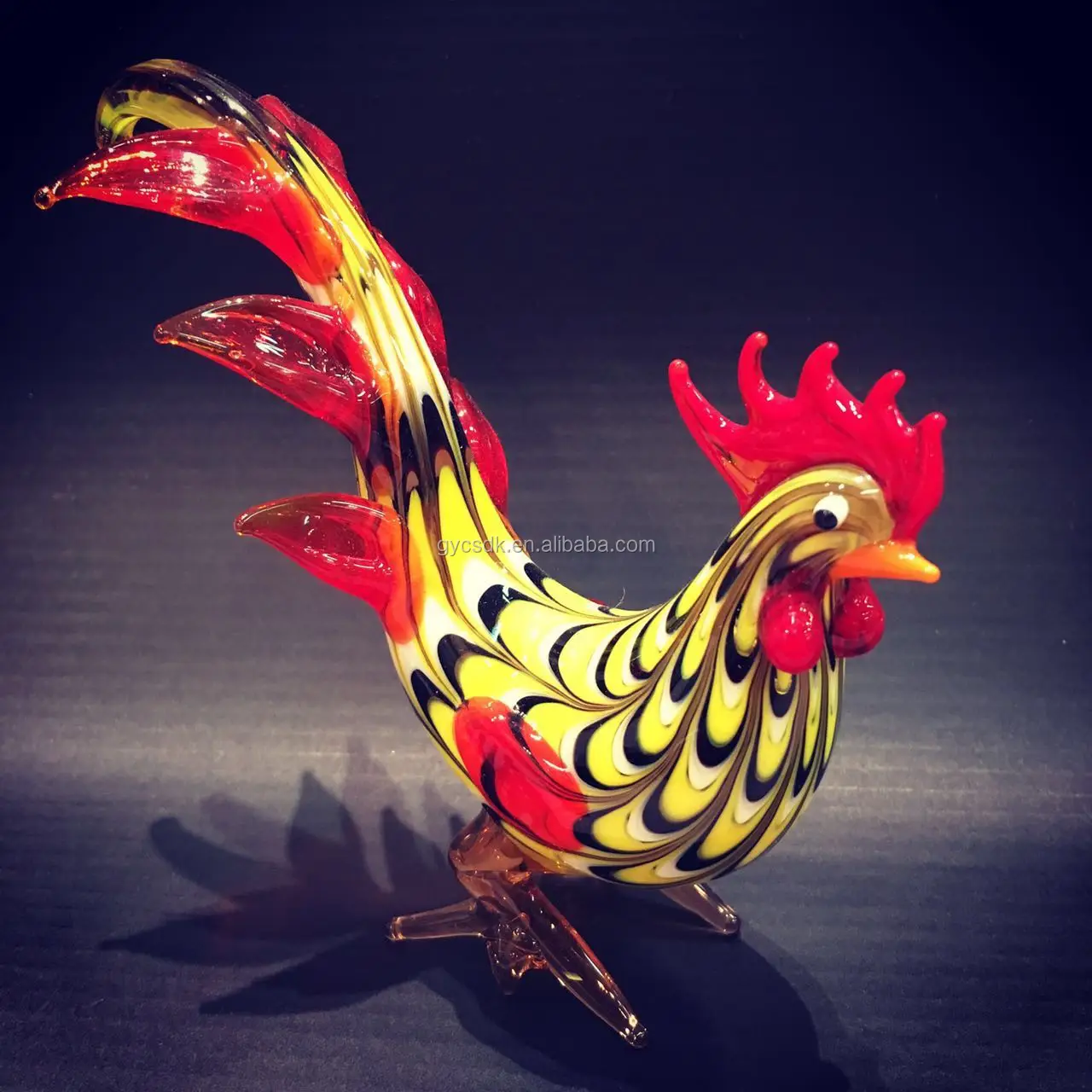 Funny creative gifts animal figurines rooster murano glass. 