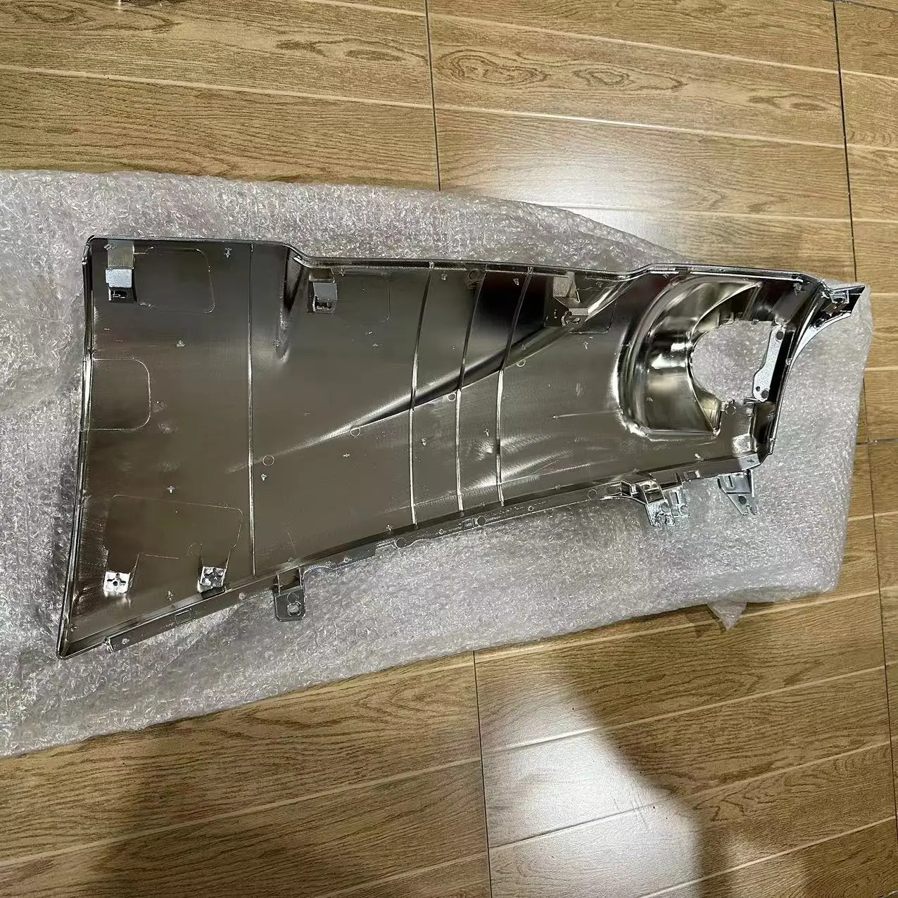 Chrome Corner Panel Replace for New HIN  500 Truck Body Spare Parts manufacture