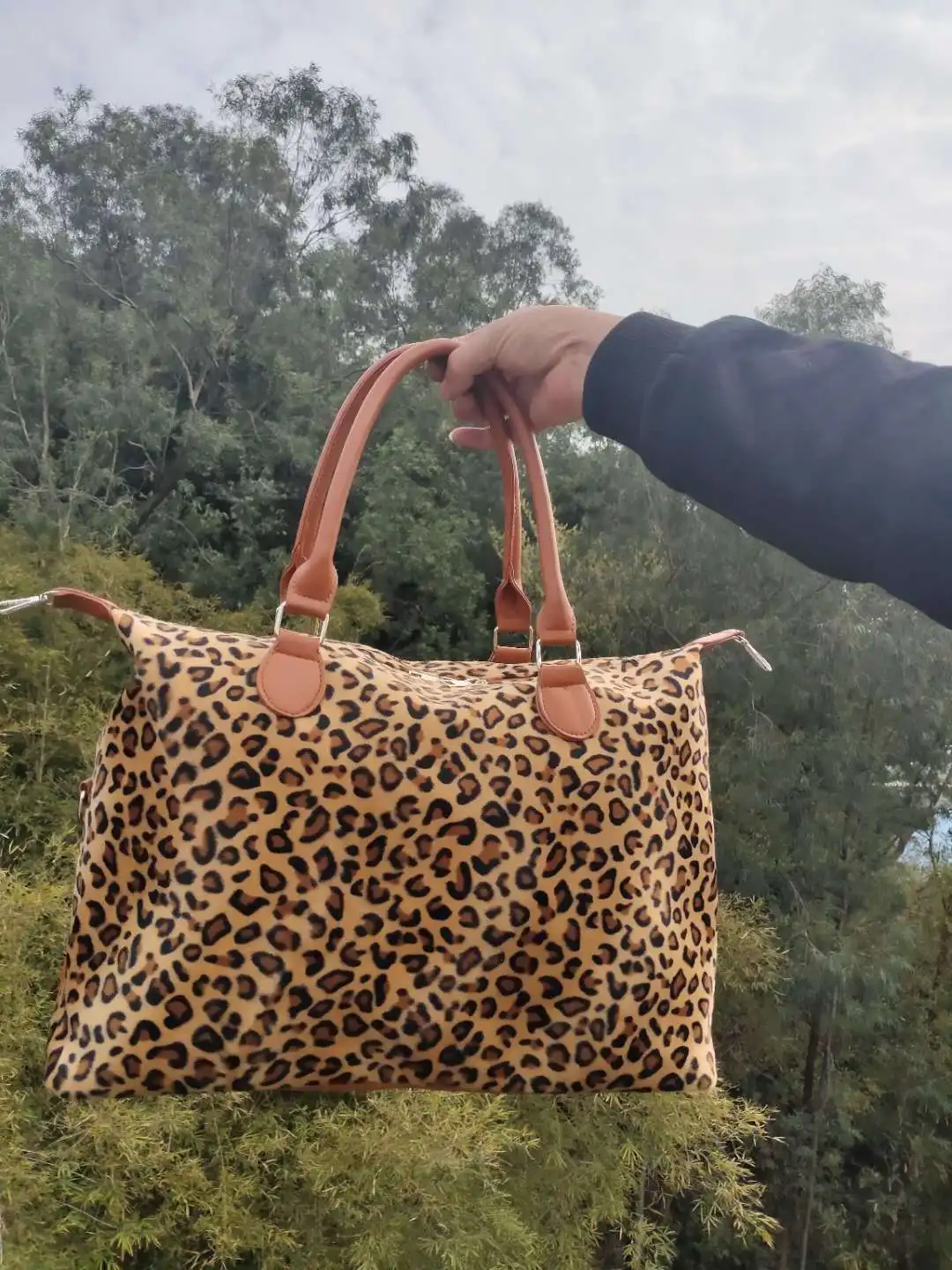 Cowinner Cow Print Weekender Bag Travel Duffle Bag For Woman Large