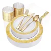 /product-detail/white-gold-lace-desgin-disposable-plastic-dinnerware-sets-62264347446.html
