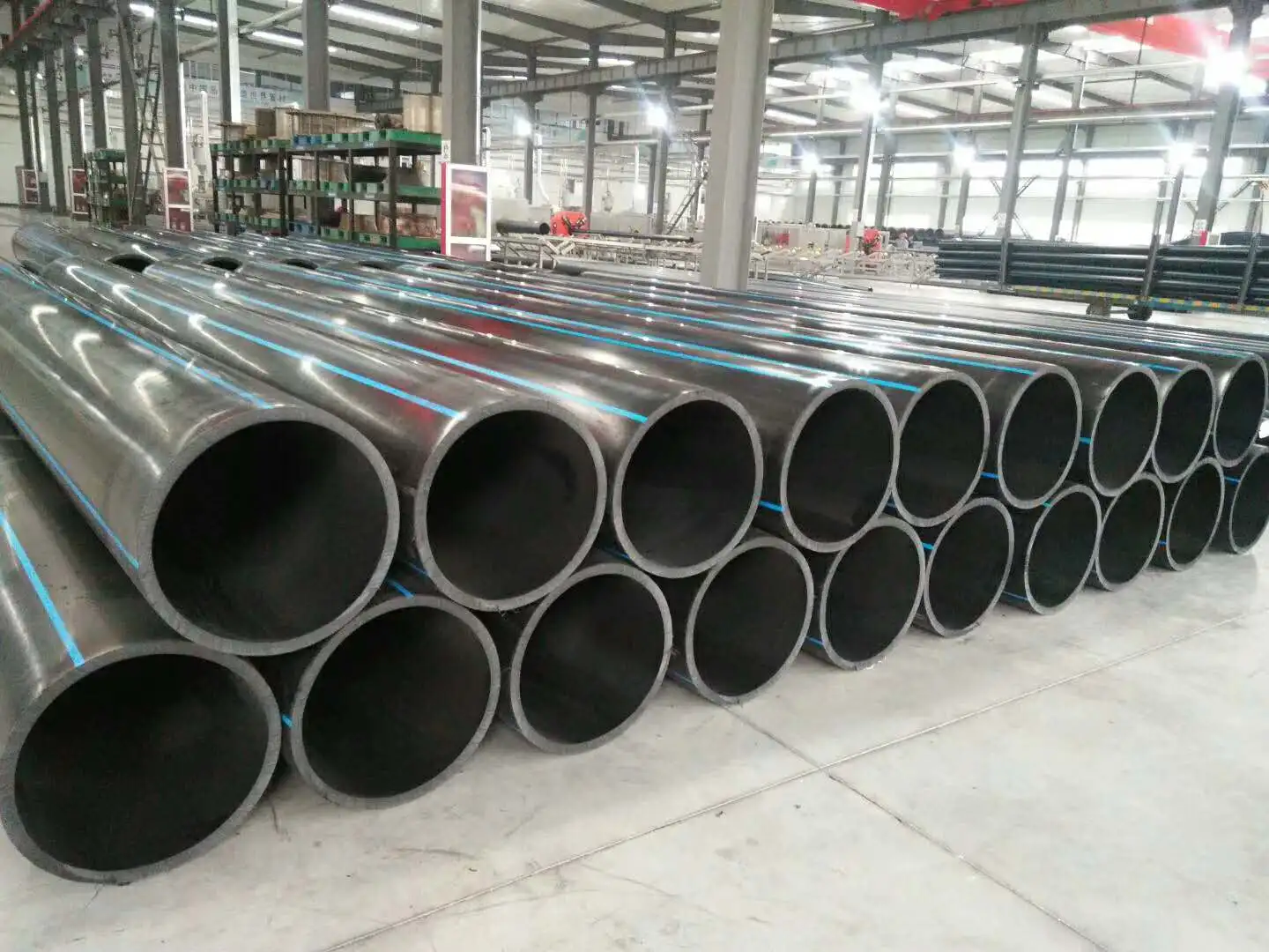 Трубу китай. HDPE труба. Труба пластиковая HDPE 100x16. Polyethylene Pipe. Plastic Water Pipes.