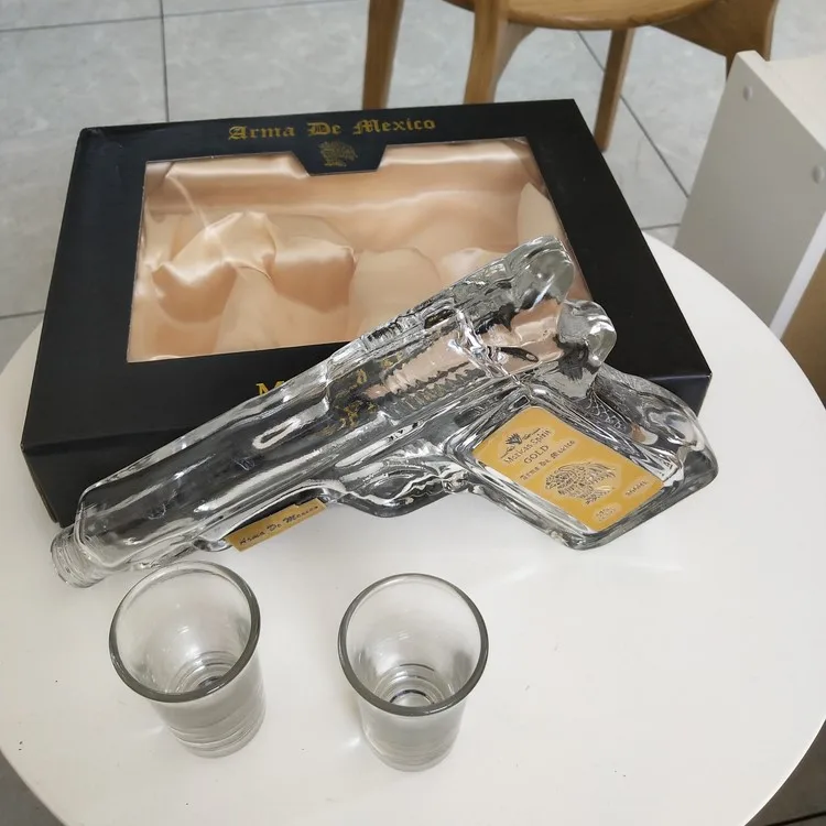 200ml gun shaped bottle2.JPG