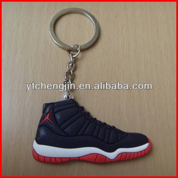 Yeezy-llavero De Zapatos,Zapatillas,Air Jordan,Último Modelo - Buy Llavero  De Zapatos Yeezy,Llavero De Zapatillas Yeezy,Llavero Del Último Modelo De  Air Jordan Product on Alibaba.com