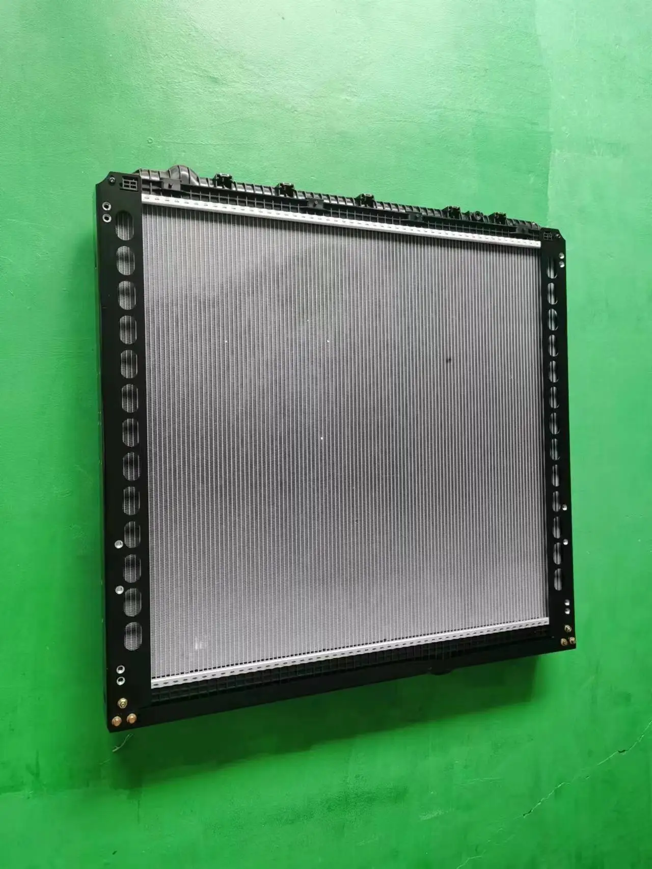 Cap Radiator X3000 DZ97259532001 Shacman X3000 Truck Radiator - High-Quality Aluminum