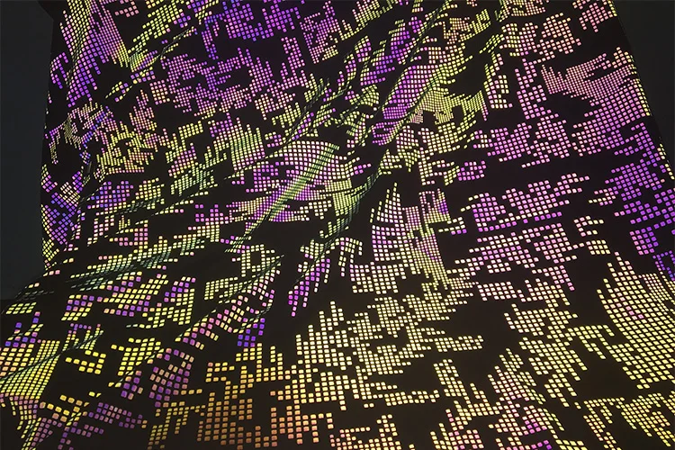 用于户外夹克的新型时尚独特反光颜色在轻质聚酯织物下变化