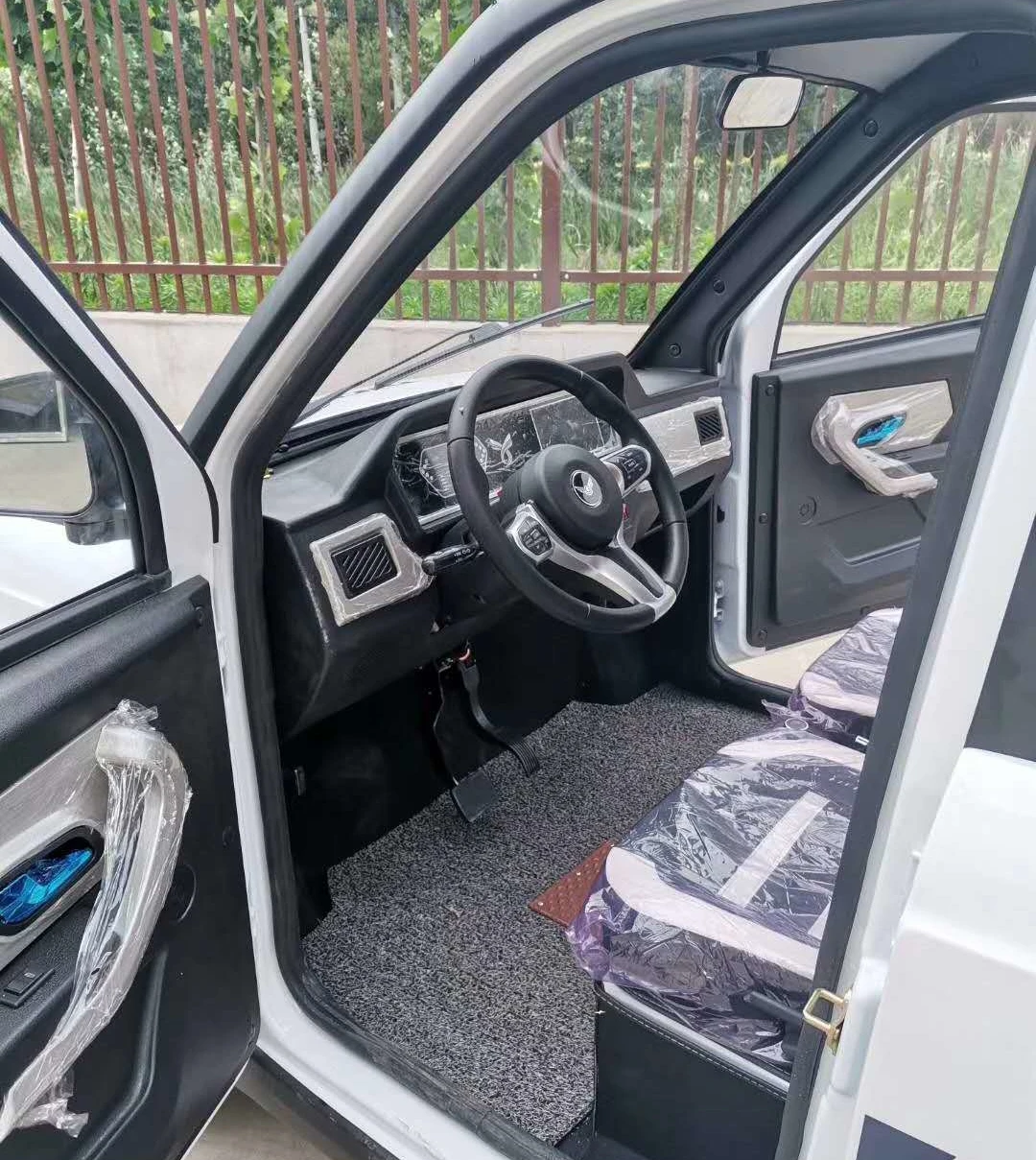 5door Smart 4seater Highspeed Electric Car With Airbag Mini Car Air