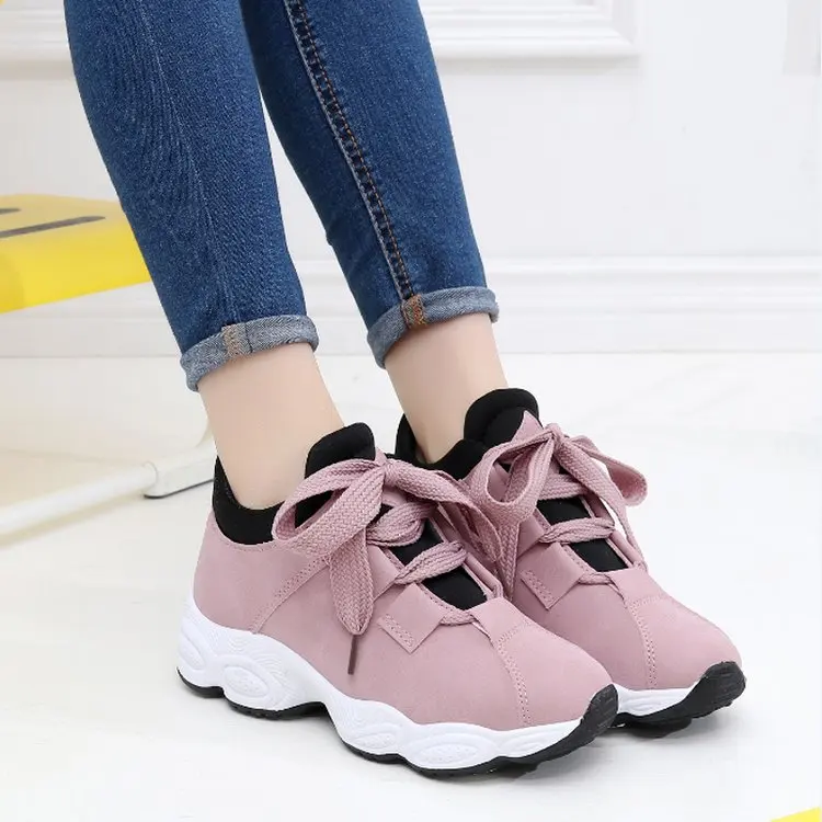 sports shoes female