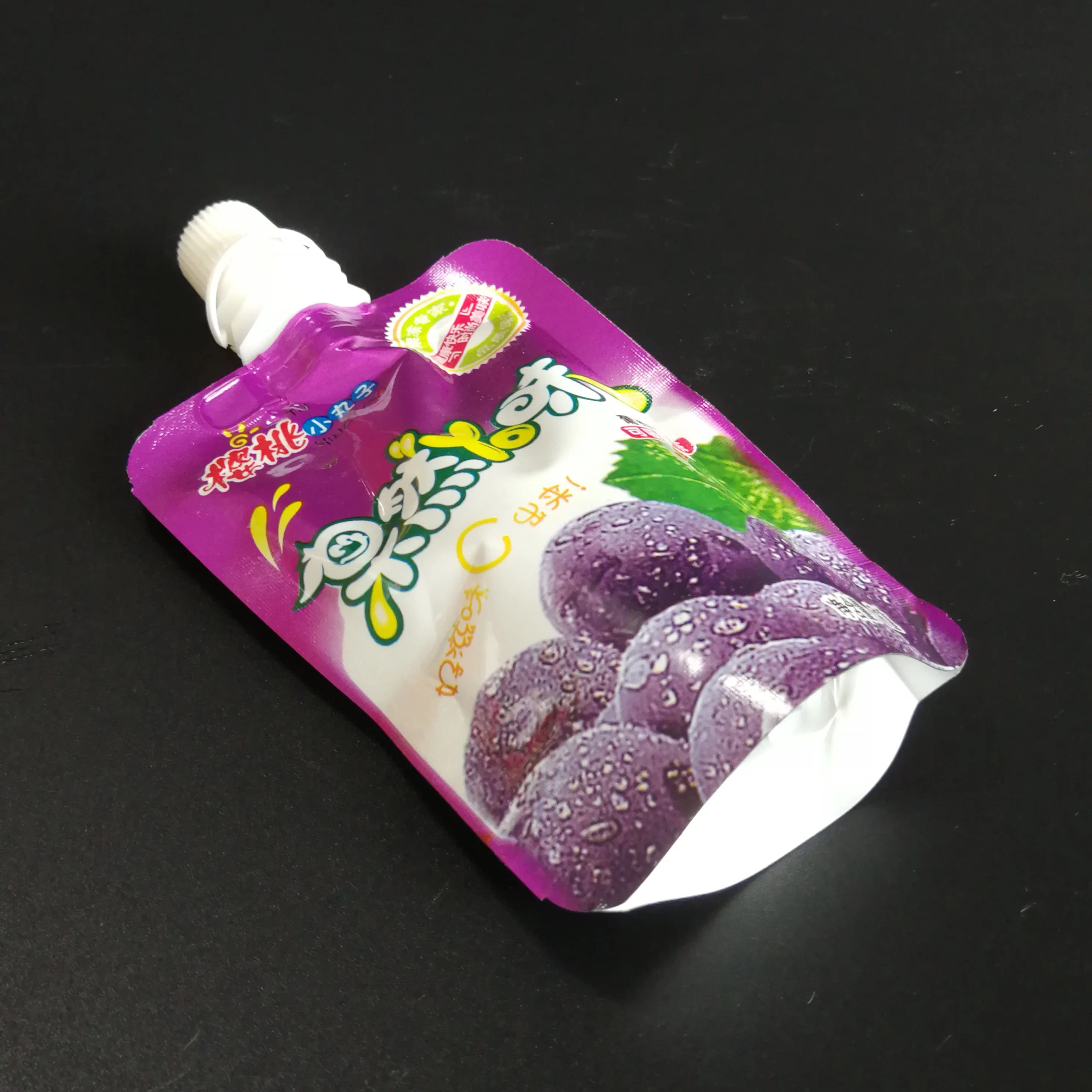 果汁袋包装金属薄膜形状袋,带顶部喷口