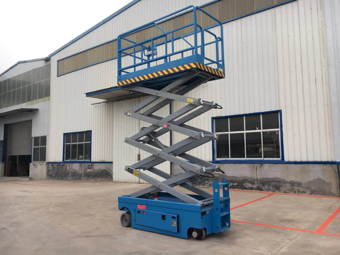 工厂价格空中工作剪刀电梯 (自动)