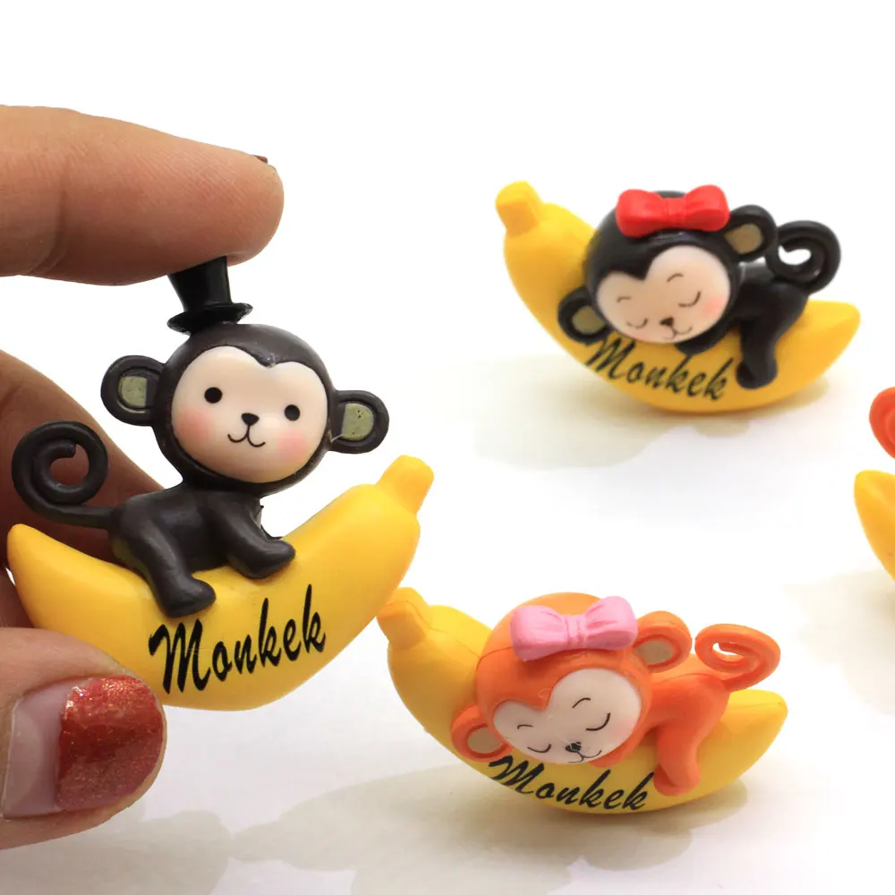 Monkey and Banana Resin Ring