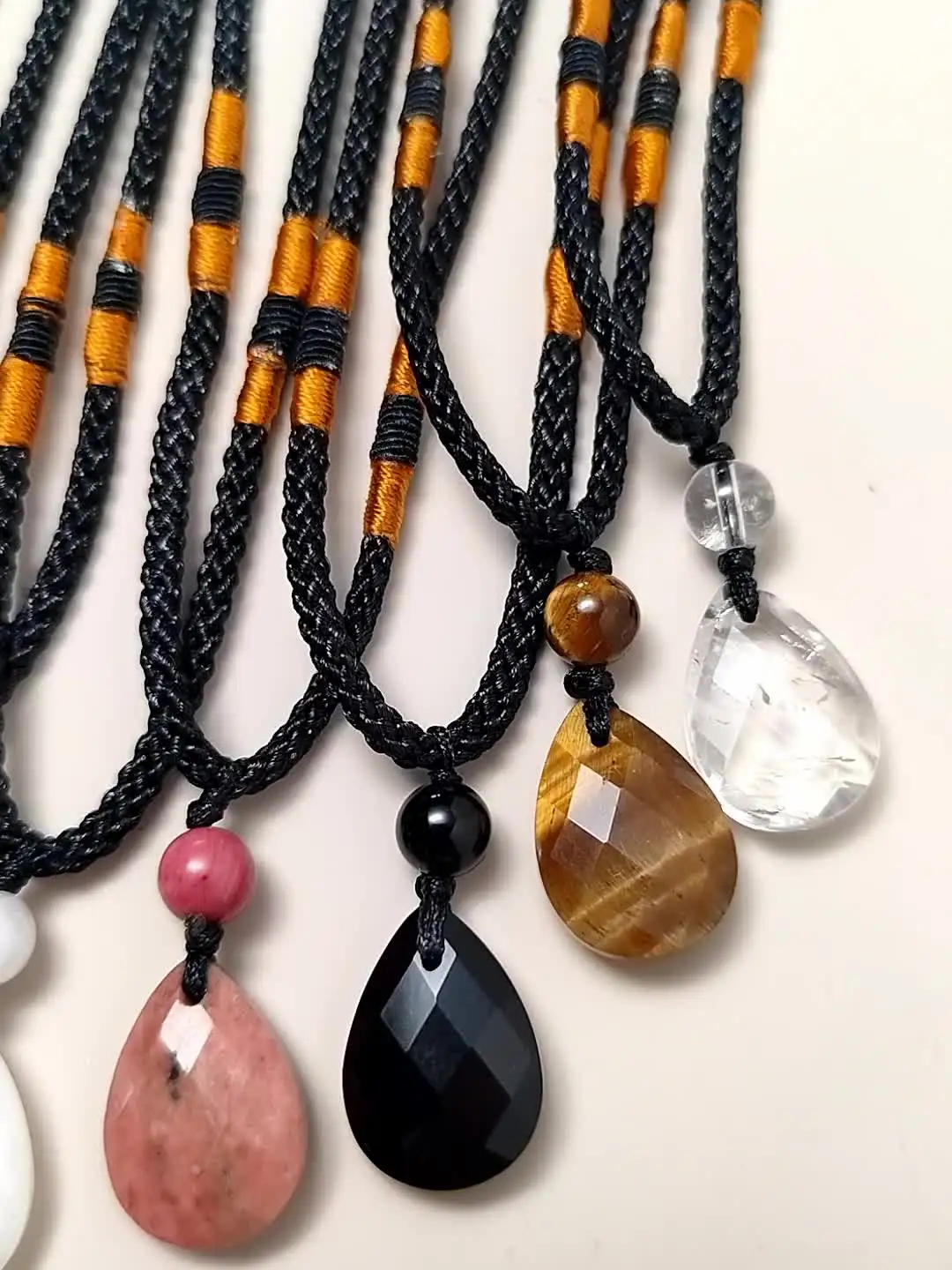 Wholesale Mesh Buckle Black Bead Necklace DIY Hand-woven