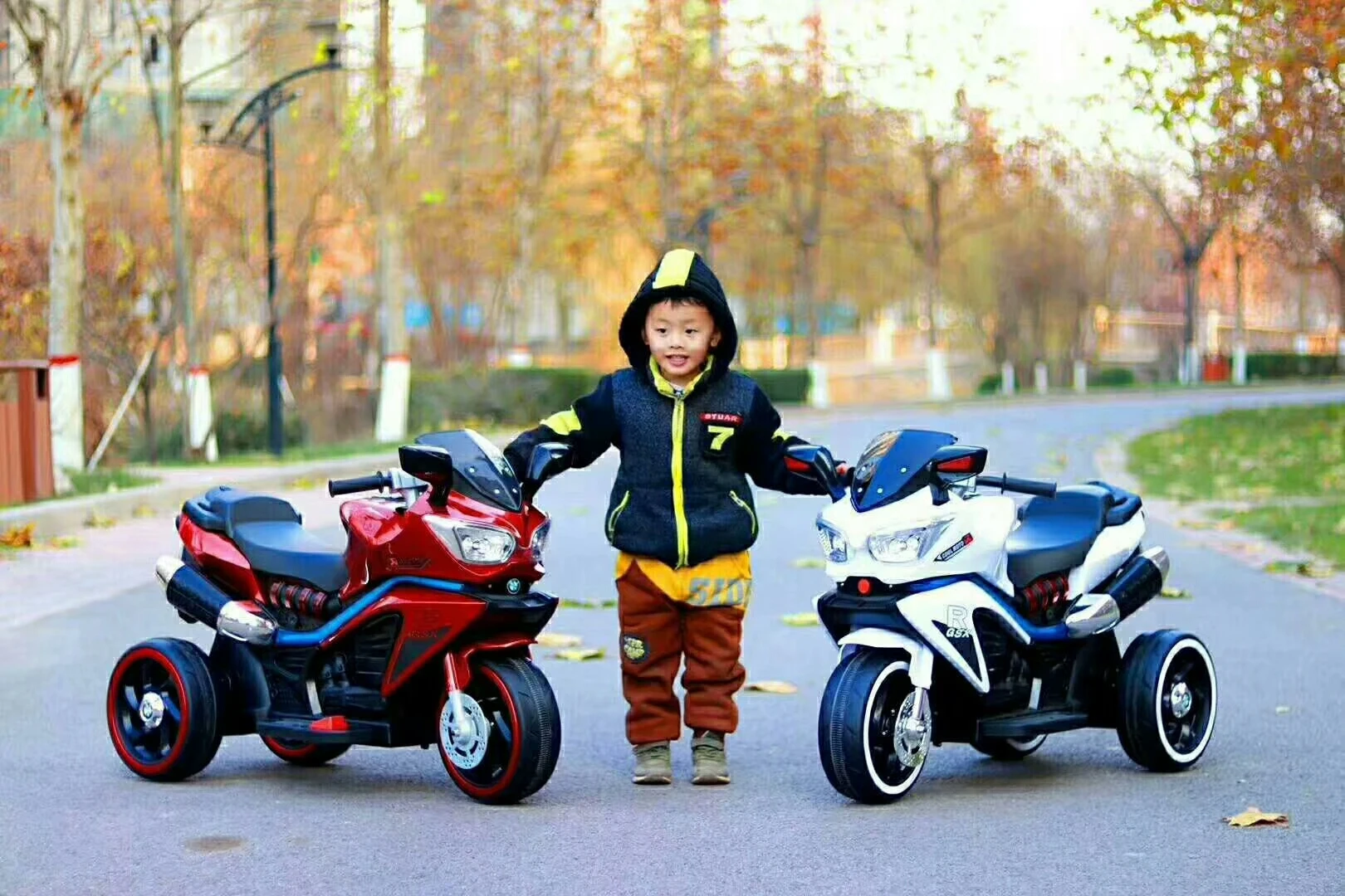 Factory wholesale new model pedal motorcycle bike electric motor kids cars