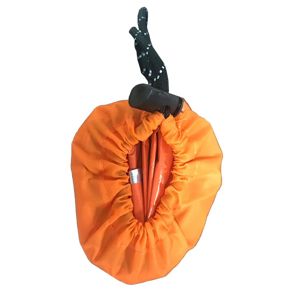 为nasa 太空探索和保温设计的紧急 mylar 睡袋非常适合生存套件和旅行